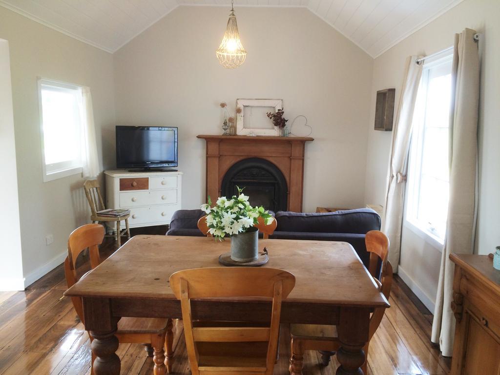 Robin Hoods Well Farm Farm stay